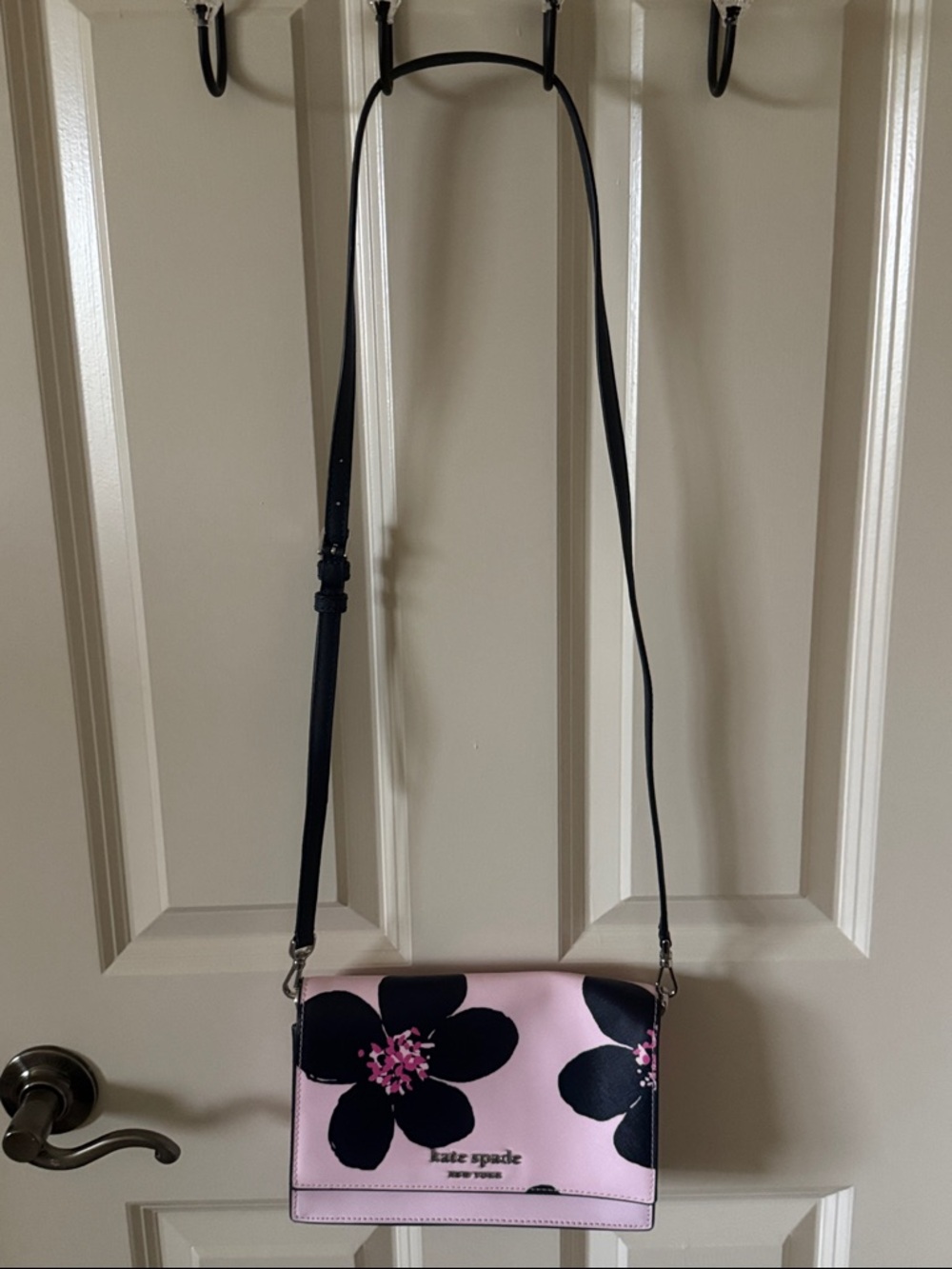 Kate Spade Women’s Cameron Navy and Pink Floral Crossbody OS EUC